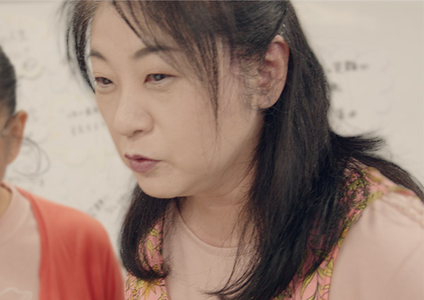 見学のおばちゃん