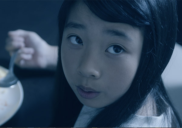 令子（少女時代）